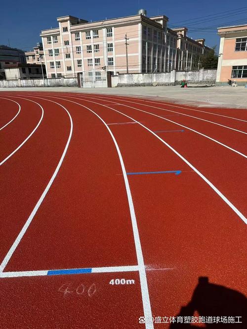 塑胶跑道红蓝两个色分别起什么作用 塑胶跑道红蓝两个色分别起什么作用