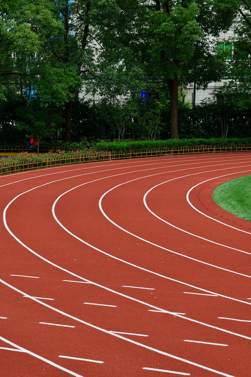全塑型塑胶跑道特点 全塑型塑胶跑道特点
