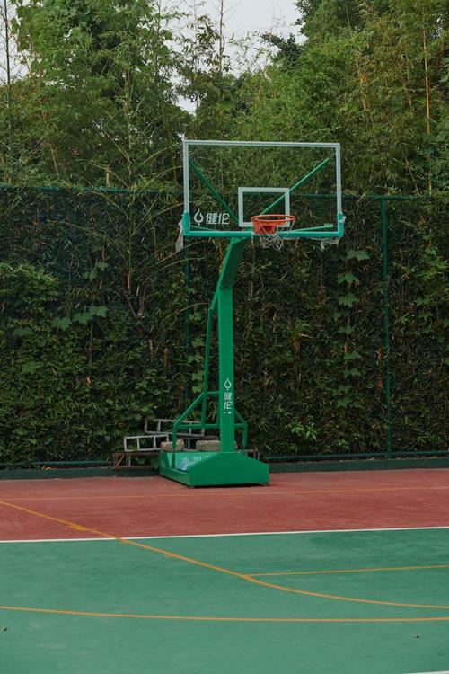 水泥地面篮球场做法 水泥地面篮球场做法